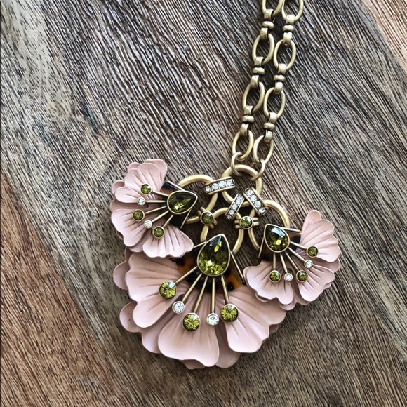 Stella & Dot Rory Pendant - Picture 2 of 4